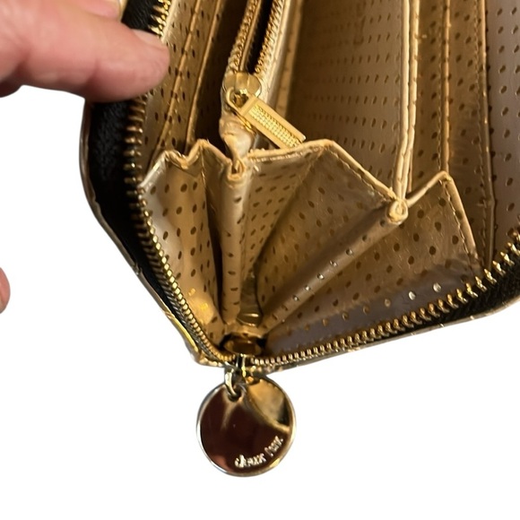 Deux Lux Gold Quilted Wallet with Zip-Around Closure - Picture 5 of 6